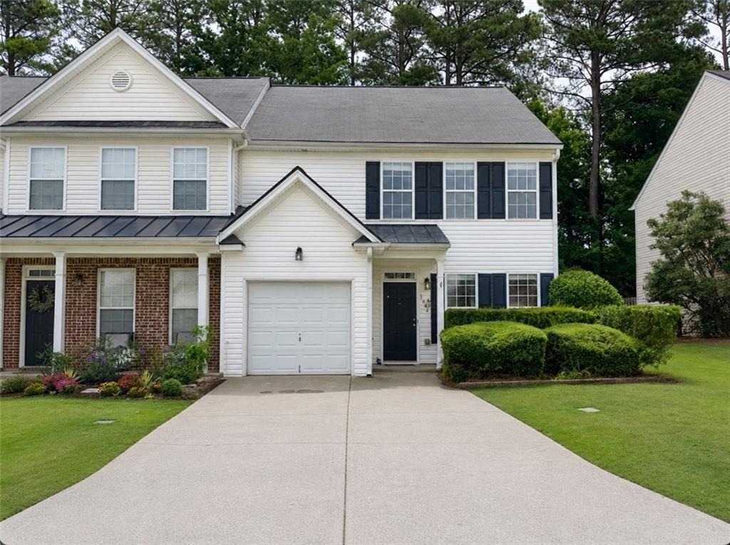 3044 Kentmere Drive - Photo 0
