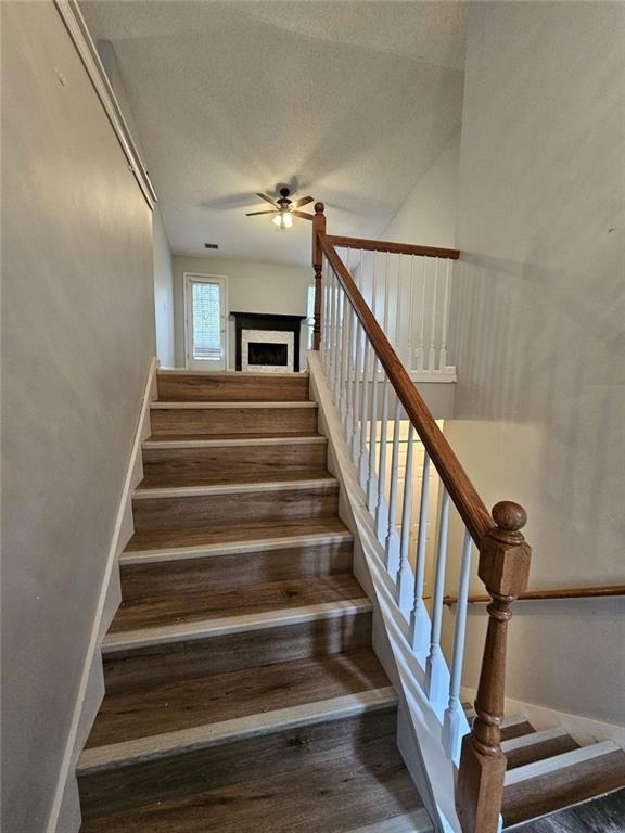 1406 Flanagan Mill Drive - Photo 5