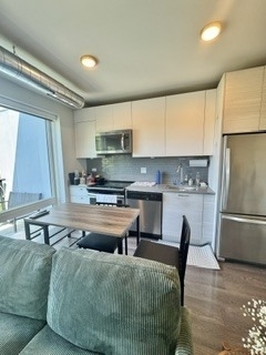 2407 W Eastwood Avenue - Photo 8