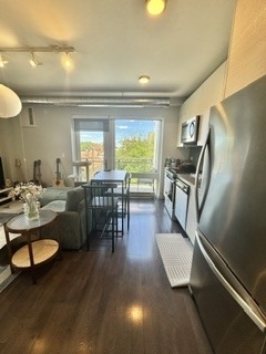 2407 W Eastwood Avenue - Photo 3