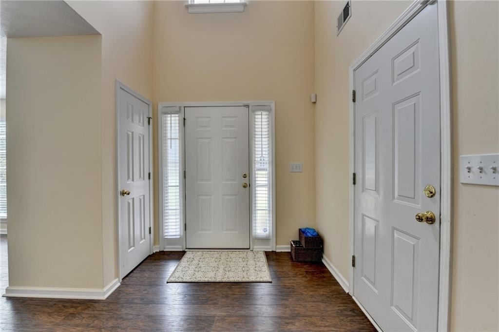 3380 Mcclure Woods Drive - Photo 4