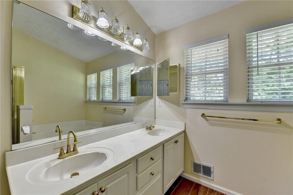 3380 Mcclure Woods Drive - Photo 31