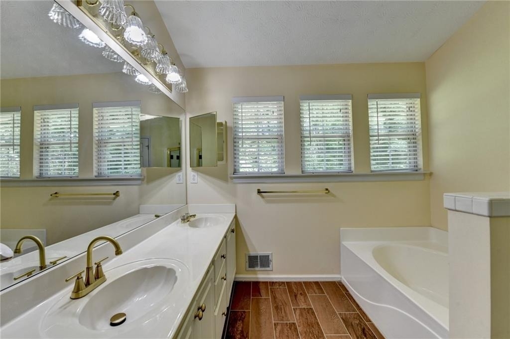 3380 Mcclure Woods Drive - Photo 30
