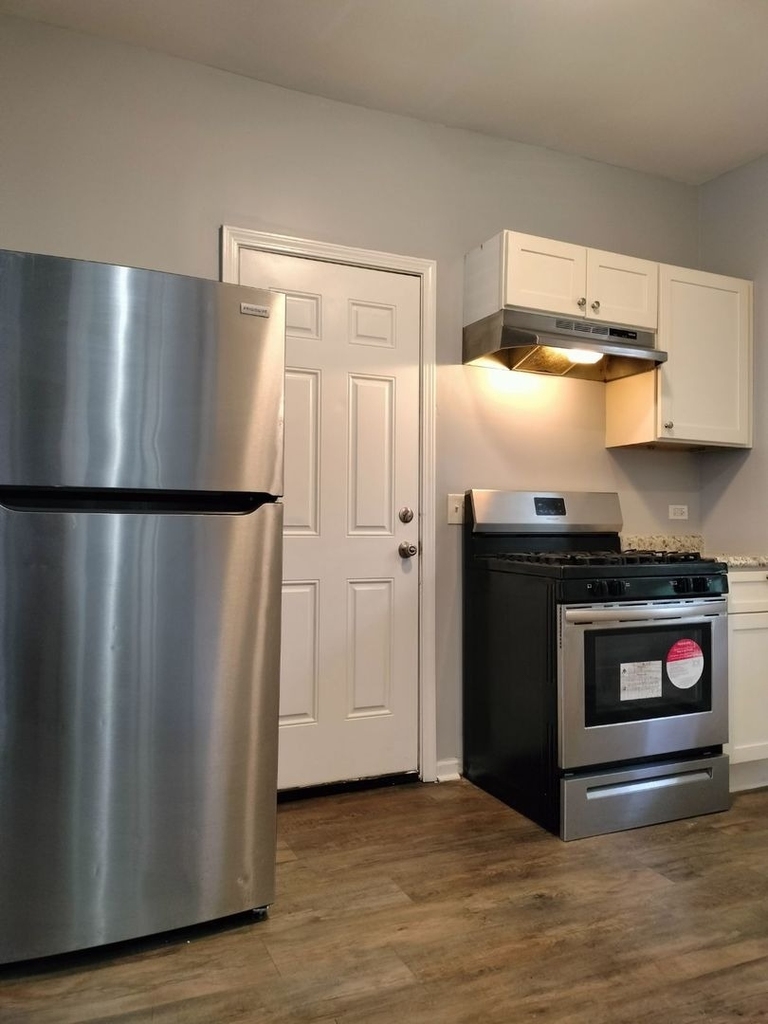 6601 S Green Street - Photo 9