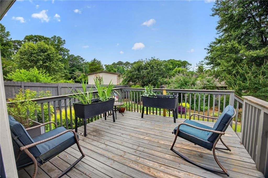 2982 Northbrook Drive - Photo 18