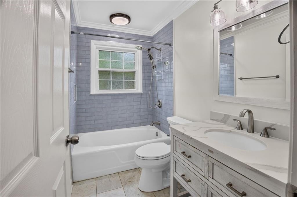 2982 Northbrook Drive - Photo 6