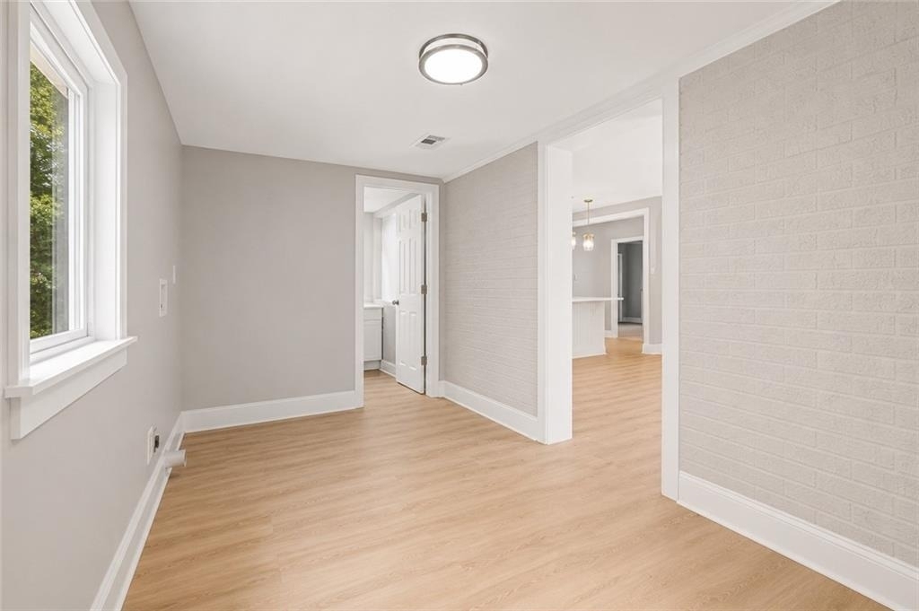 1658 Temple Avenue - Photo 12