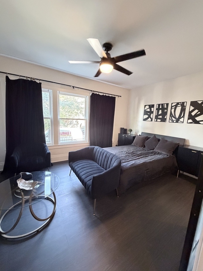 1709 W Wallen Avenue - Photo 1