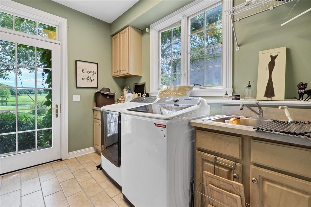 4206 Royal Fox Drive - Photo 9