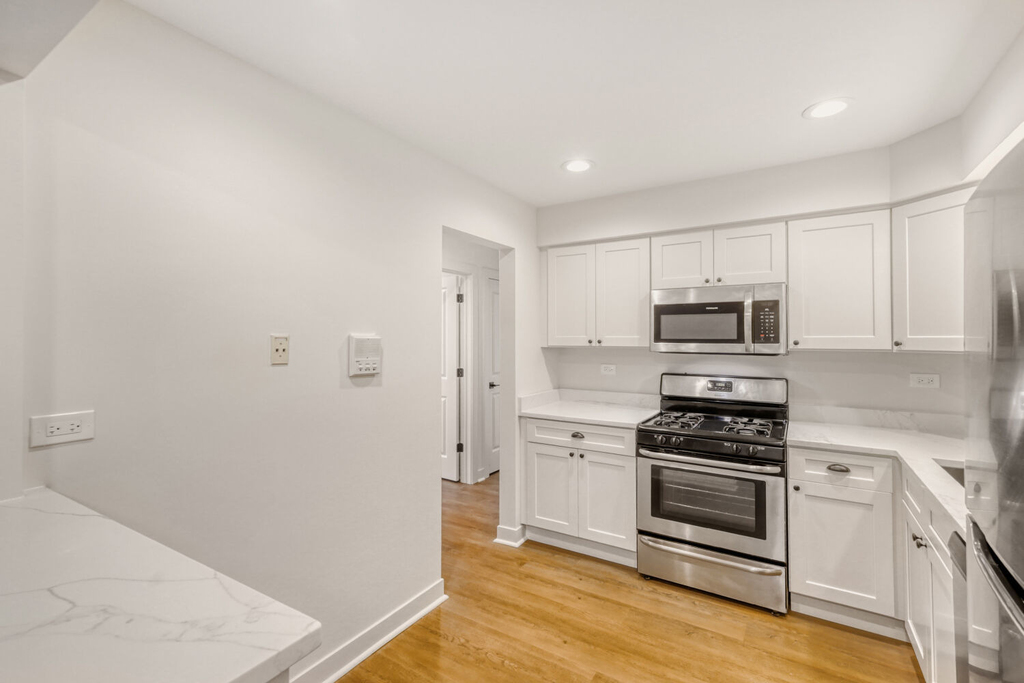 785 Pershing Avenue - Photo 5