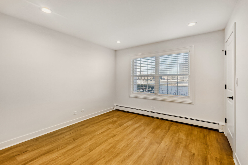 785 Pershing Avenue - Photo 7