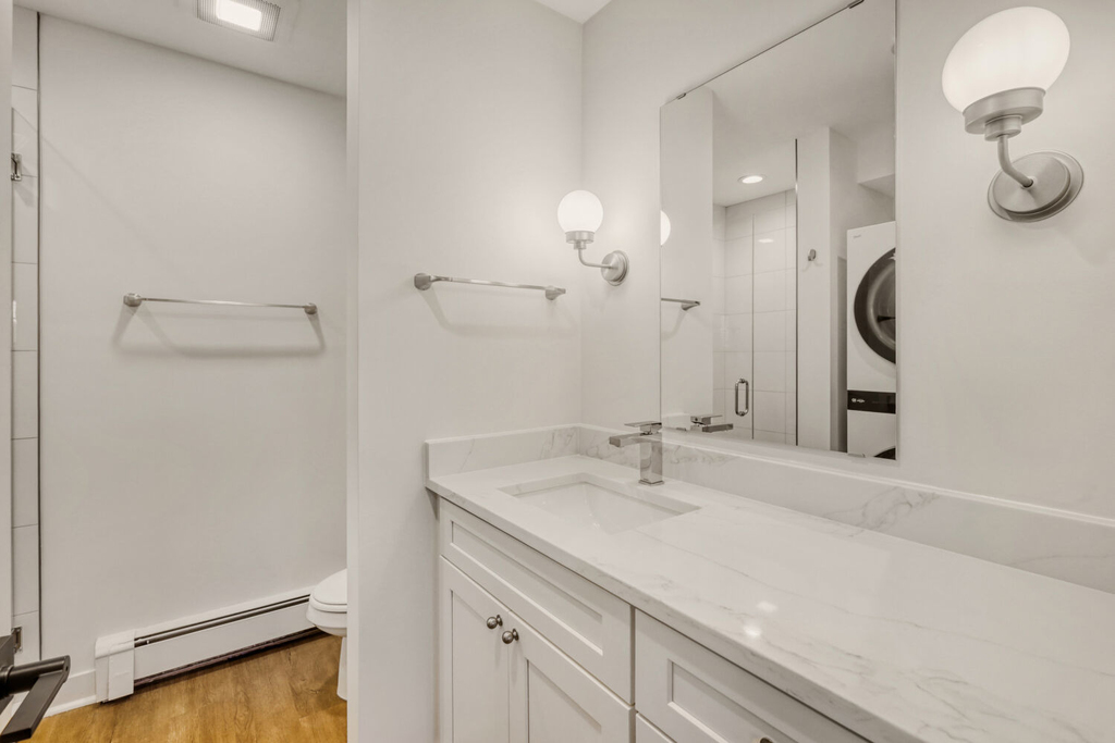 785 Pershing Avenue - Photo 10