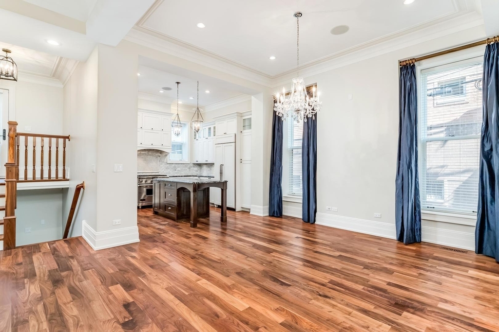 116 W Chestnut Street - Photo 3