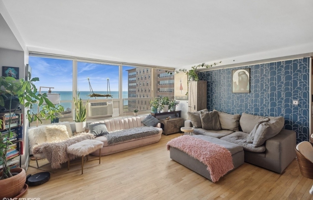 3950 N Lake Shore Drive - Photo 3
