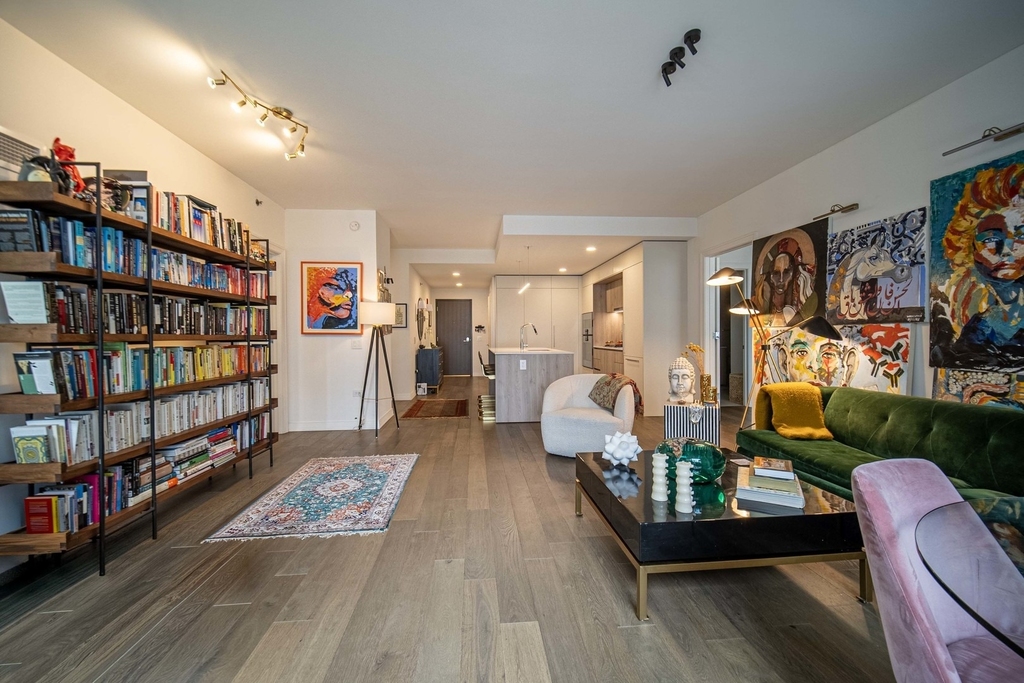 211 N Harbor Drive - Photo 1