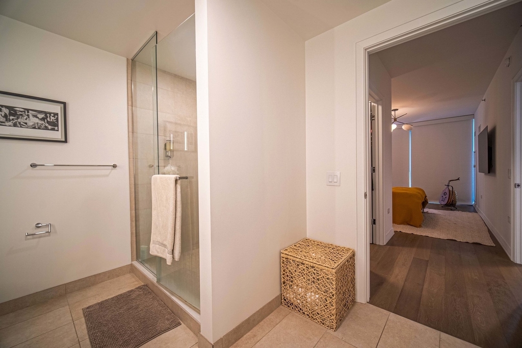 211 N Harbor Drive - Photo 9