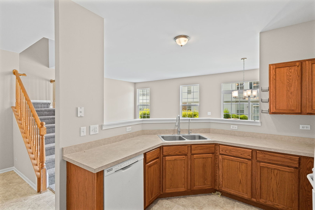 535 N Red Deer Road - Photo 6