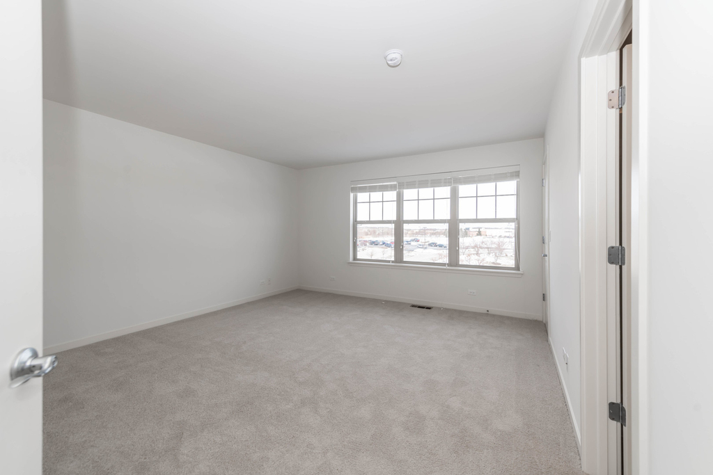 21599 W Field Court - Photo 5