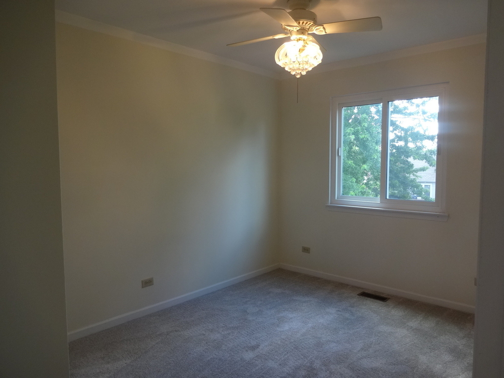 1340 Burke Lane - Photo 5
