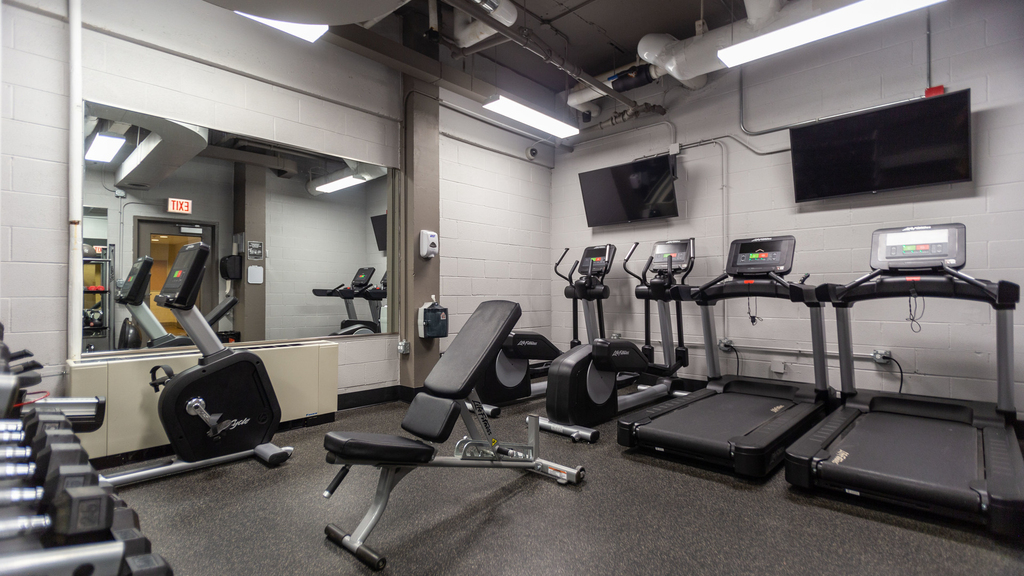 1850 N Clark Street - Photo 11