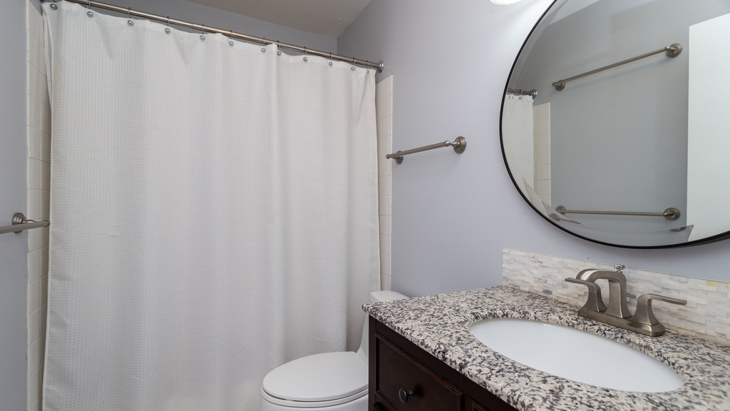 1850 N Clark Street - Photo 10