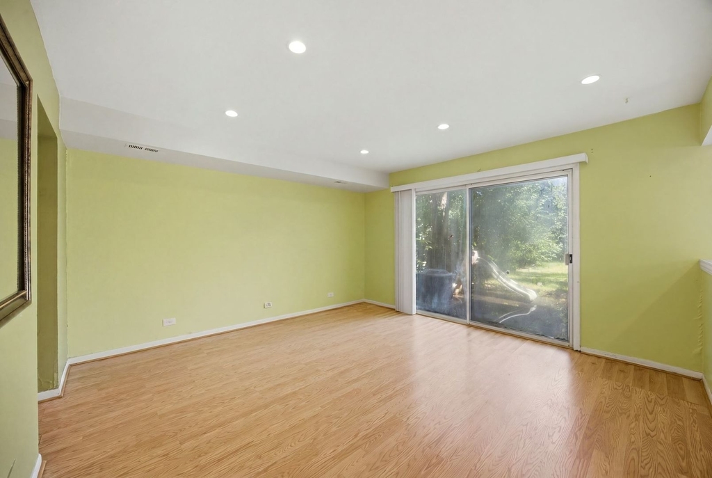 1142 Brighton Place - Photo 11