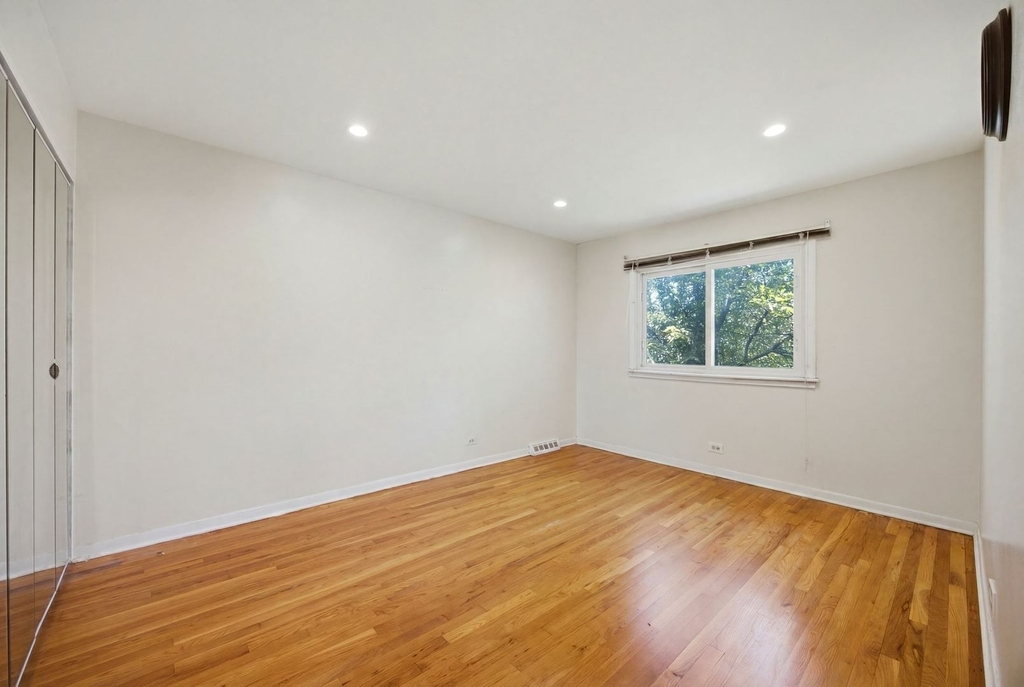 1142 Brighton Place - Photo 18
