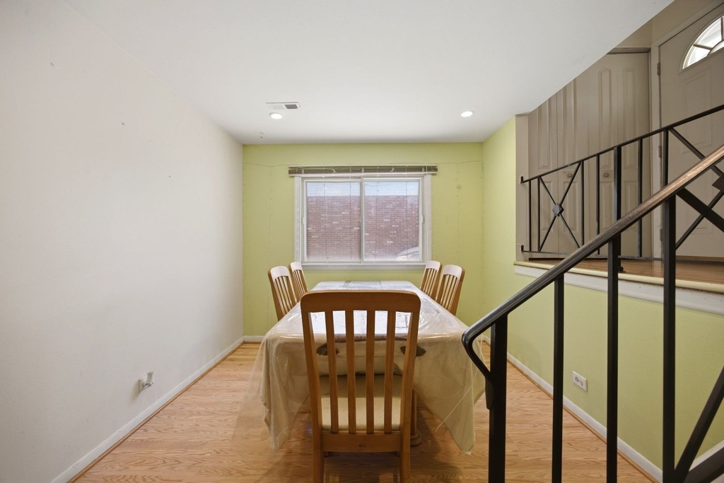 1142 Brighton Place - Photo 6