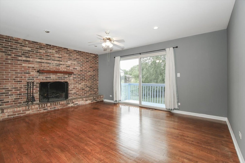 883 Hastings Lane - Photo 3