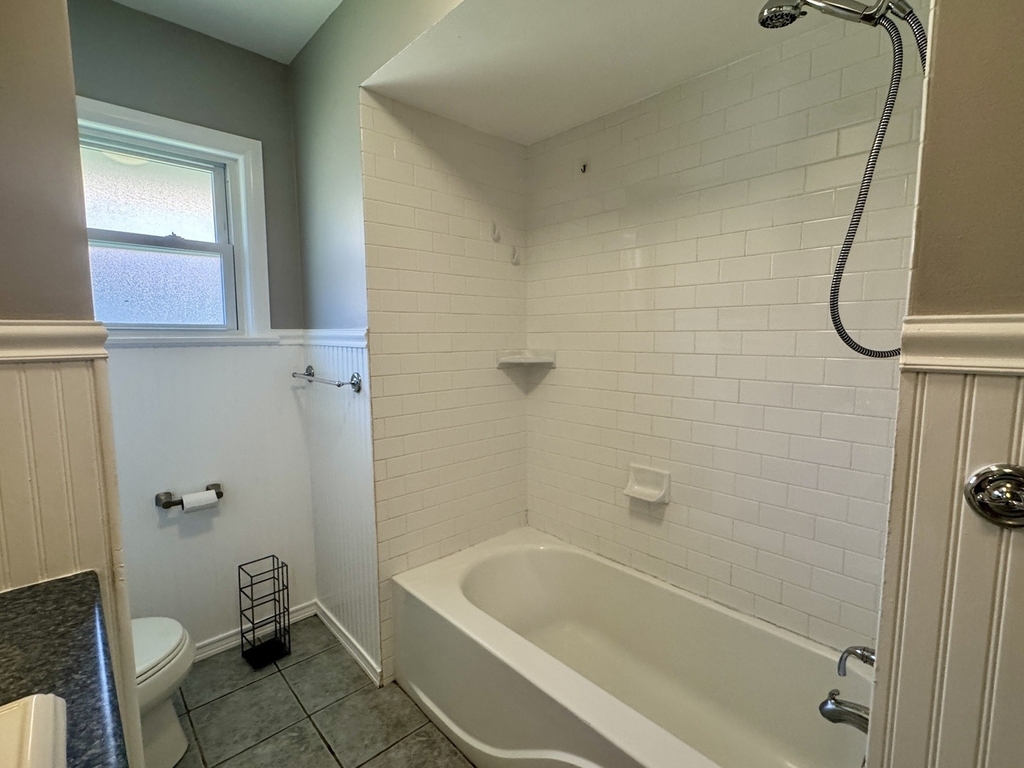 912 N Greenwood Avenue - Photo 8