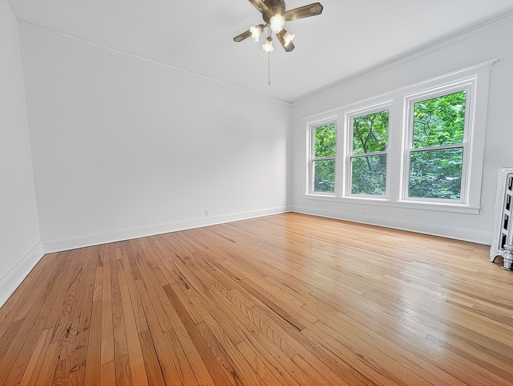 1302 W Rosemont Avenue - Photo 20