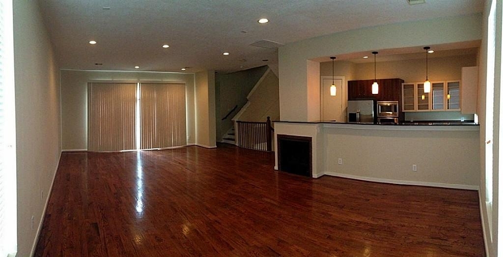 3717 Stanford Street - Photo 2