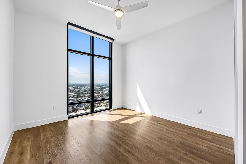808 Crawford Street - Photo 16