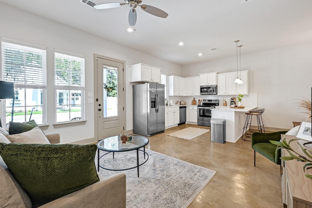 33455 Buckshot Lane - Photo 2