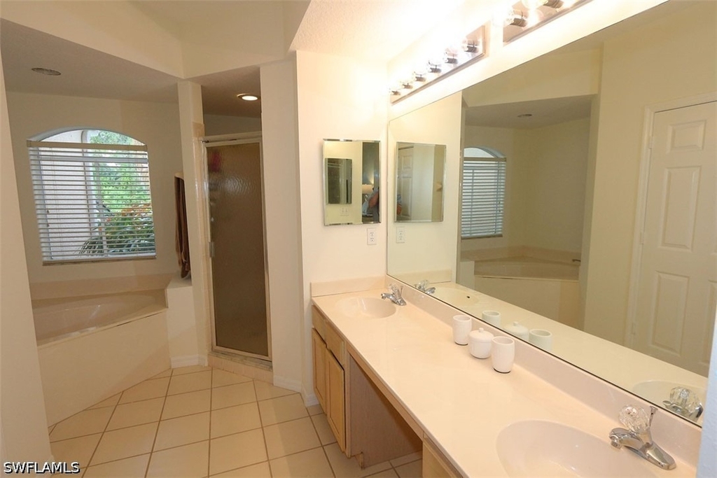 9060 Palmas Grandes Boulevard - Photo 16