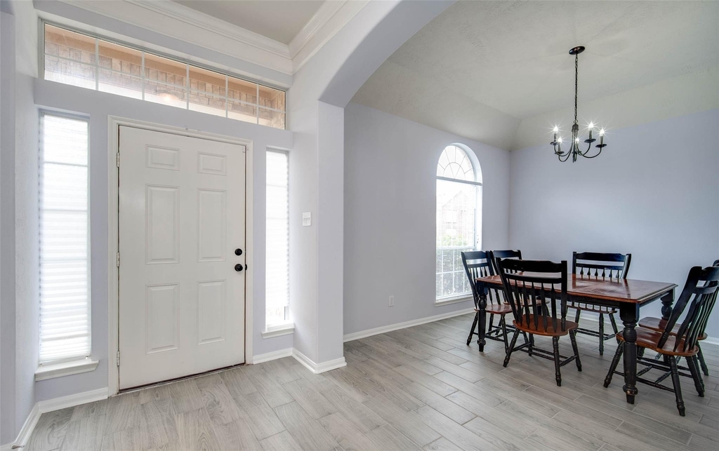 9323 Hillhaven Court - Photo 5