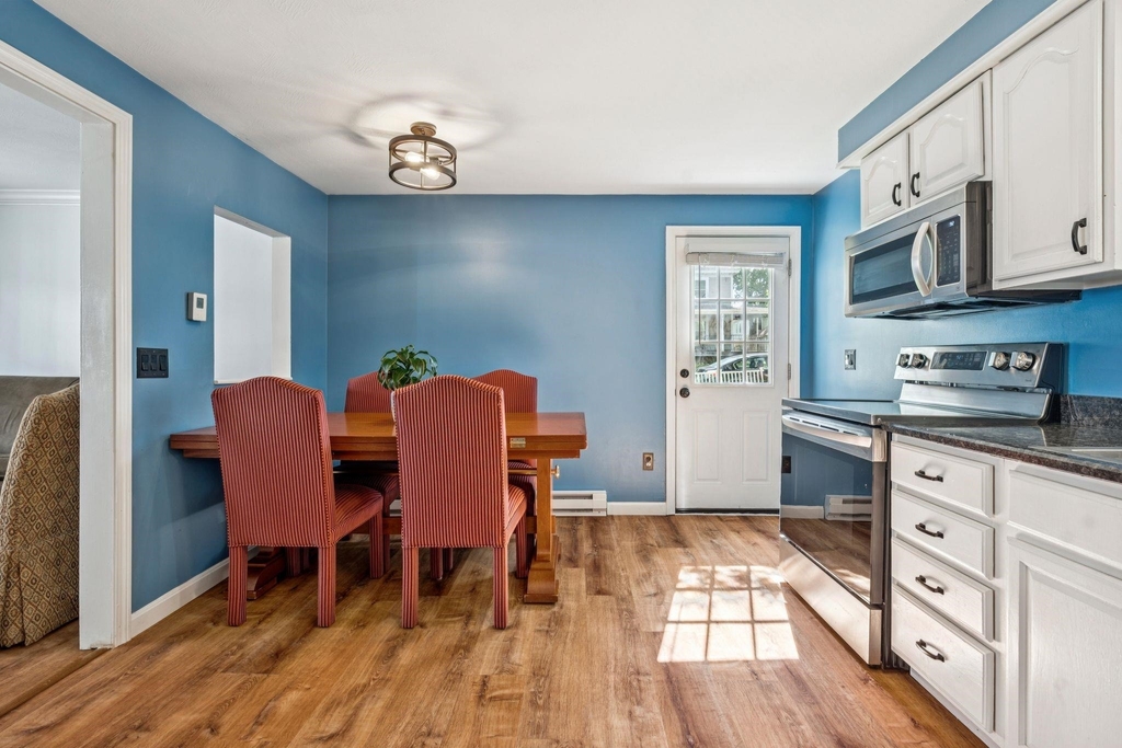 842 Beech - Photo 4