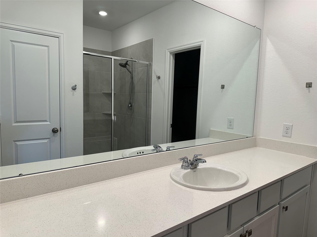 6210 Russett Elm Court - Photo 17
