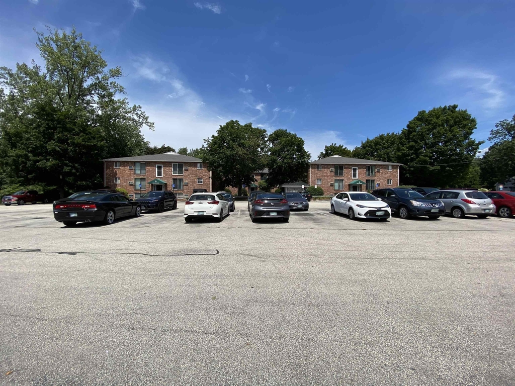 93 West - Photo 7