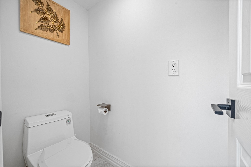 9022 Quebec Dr - Photo 33
