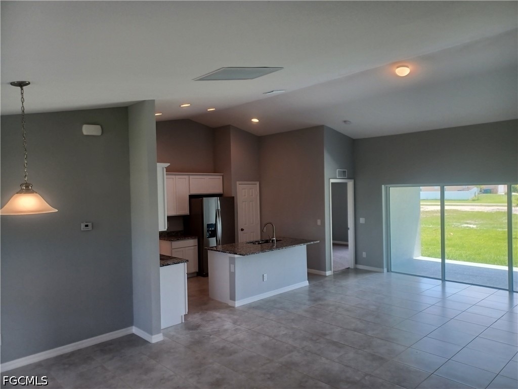 417 Sw 26th Avenue - Photo 4
