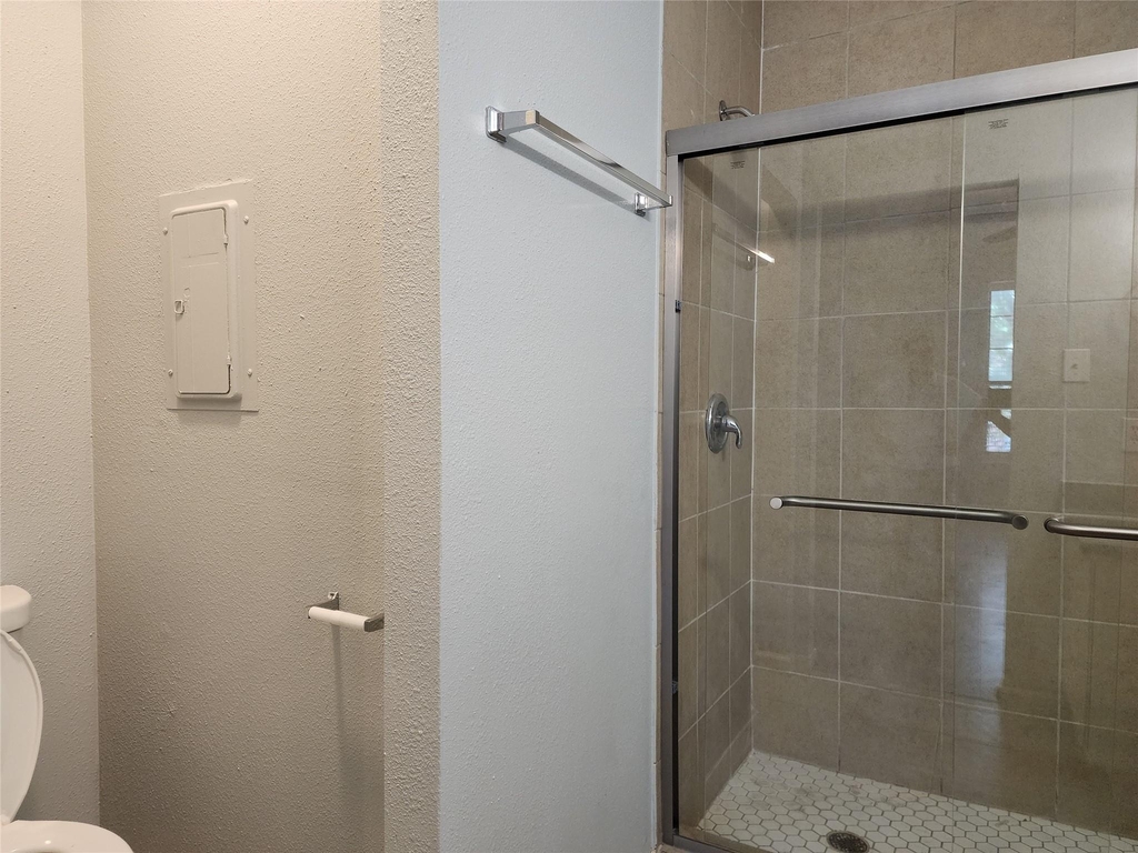 2255 Braeswood Park Drive - Photo 18