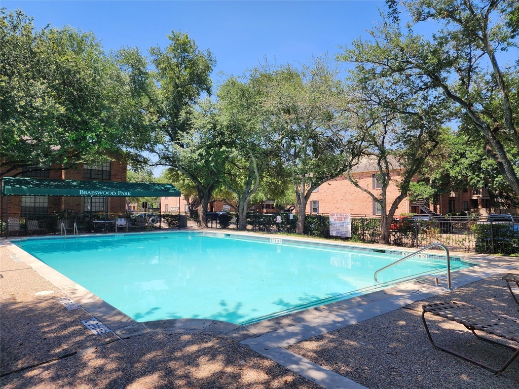 2255 Braeswood Park Drive - Photo 21