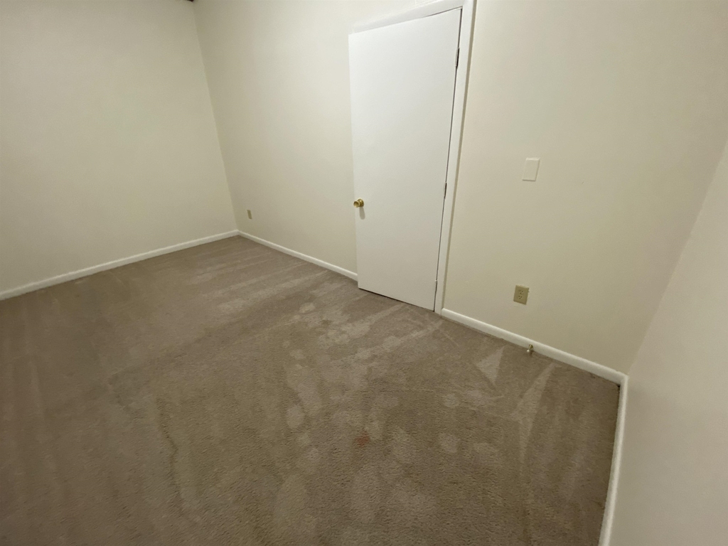 135 Second - Photo 23