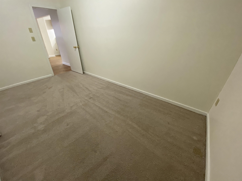 135 Second - Photo 25