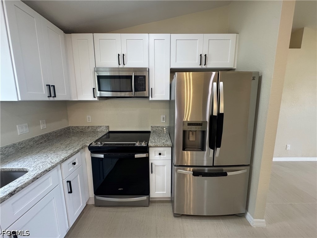 4426 Sw Santa Barbara Place - Photo 3