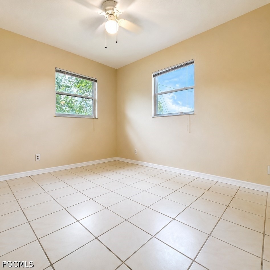 5649 6th Avenue - Photo 5