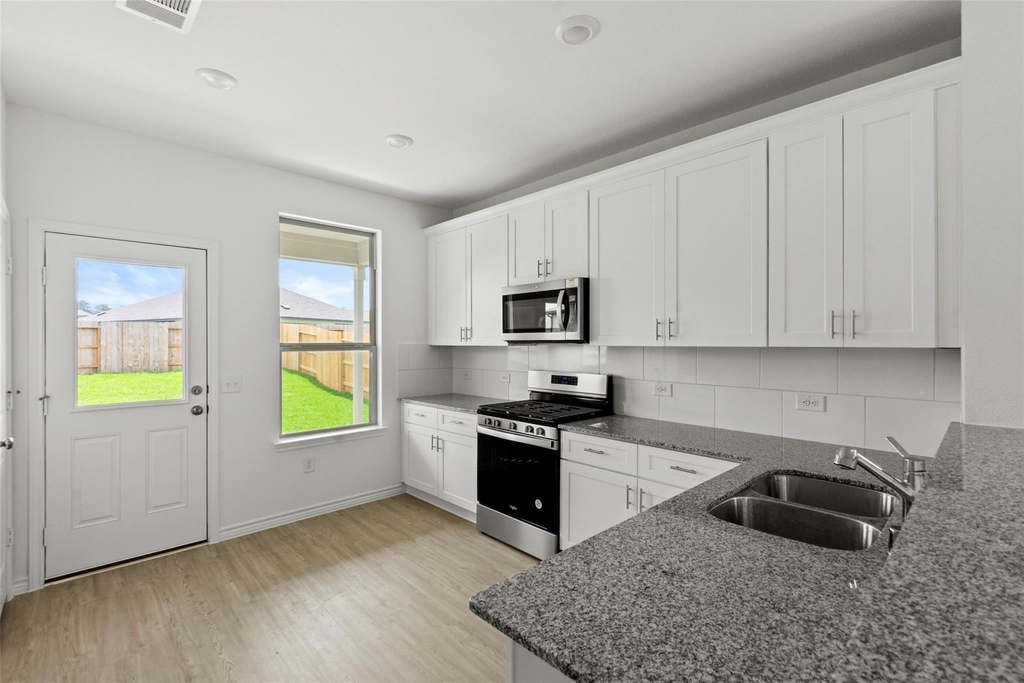 15226 Canyon Rapids Road - Photo 7