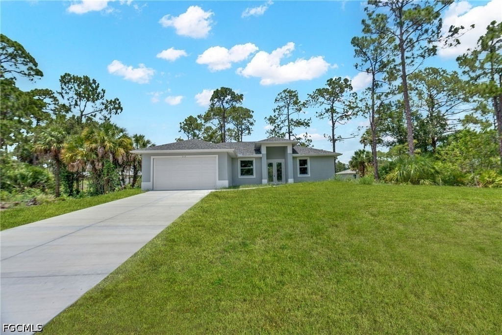 208 Clover Avenue - Photo 18