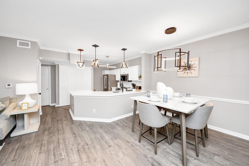 2111 Welch Street - Photo 15